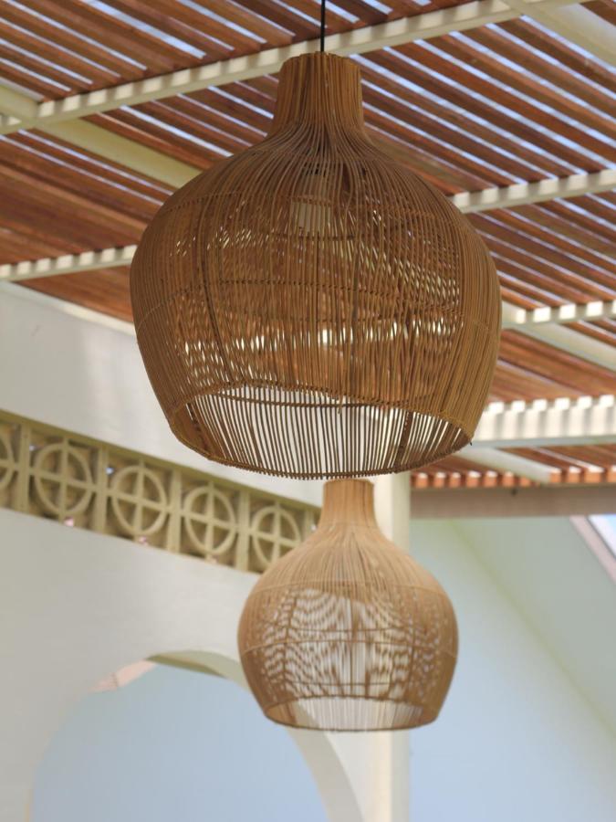 Suku Lifestyle Hotel & Villas Selong Belanak Esterno foto