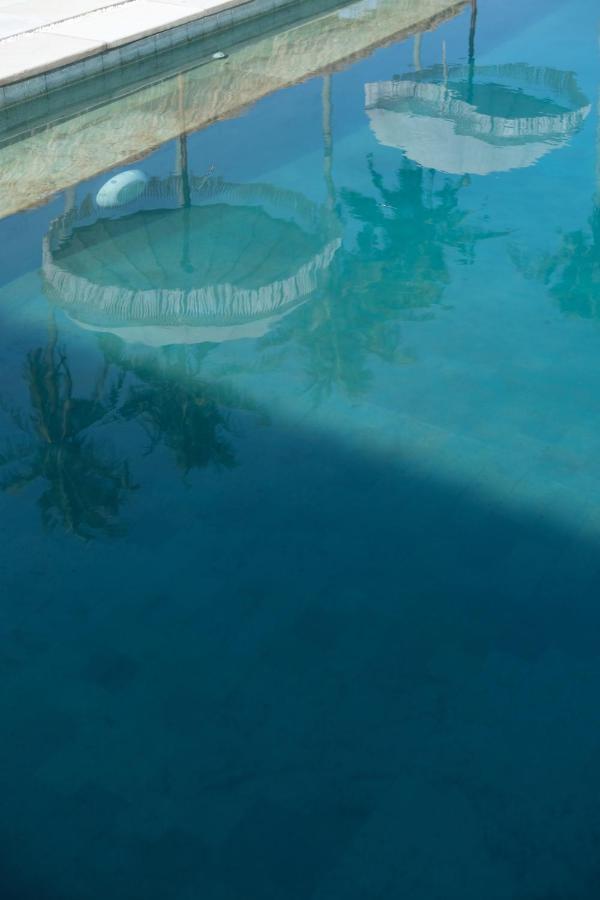 Suku Lifestyle Hotel & Villas Selong Belanak Esterno foto