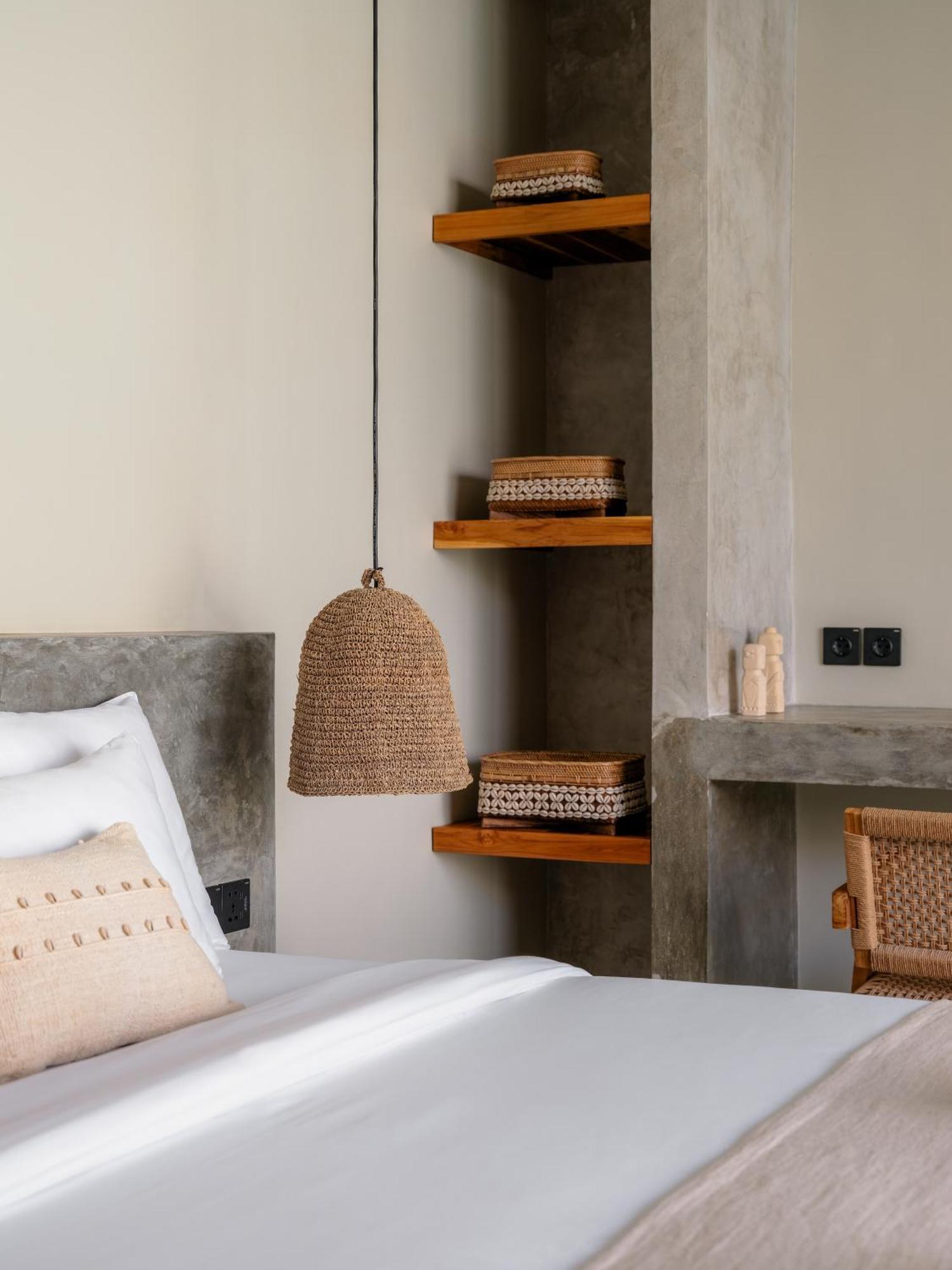 Suku Lifestyle Hotel & Villas Selong Belanak Esterno foto