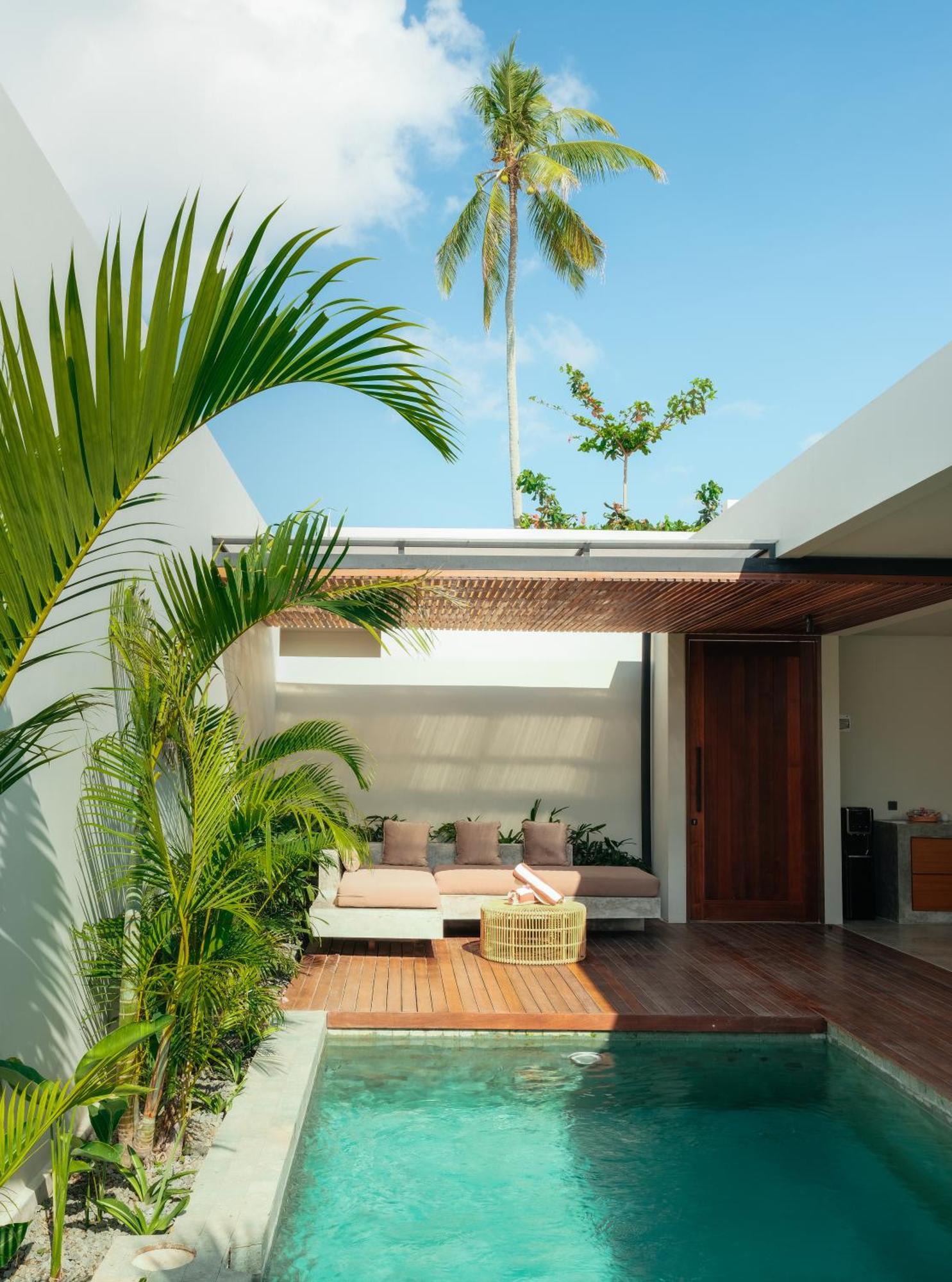 Suku Lifestyle Hotel & Villas Selong Belanak Esterno foto